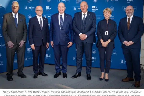 HSH Prince Albert II, Mrs Berro-Amadeï, Monaco Government Counsellor & Minister, and M. Helgesen, IOC UNESCO Executive Secretary inaugurated the Secretariat alongside IHO Secretary-General Rear Admiral Sinapi and Directors Dr Nyberg and Mr Greenland. ©Frédéric Nebinger - Palais Princier de Monaco